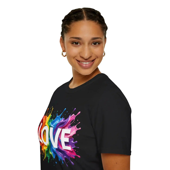 Love Splash" LOVE T-Shirt – buntes Statement Shirt mit Farbdesign - KlareAnsage