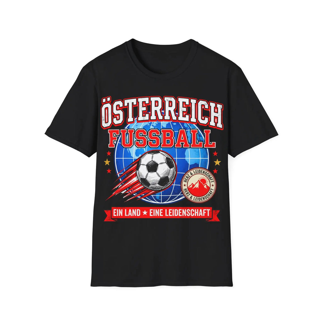Schwarzes T-Shirt flach ausgebreitet, Vorderansicht mit komplettem Fussball-Aufdruck