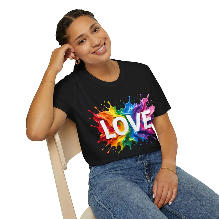 Love Splash" LOVE T-Shirt – buntes Statement Shirt mit Farbdesign - KlareAnsage