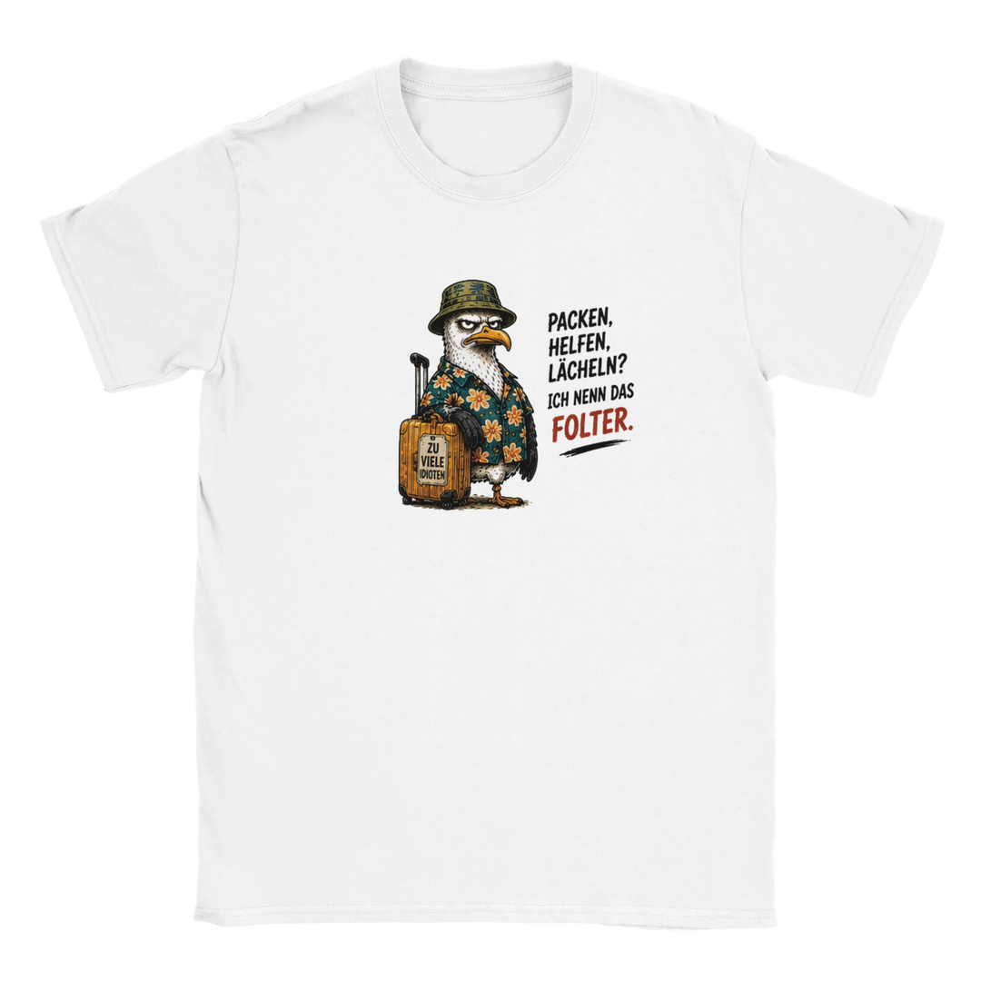 Flatlay: weißes T-Shirt mit Möwen-Print liegt ausgebreitet auf hellgrauem Hintergrund, Spruch „Ich nenn das Folter.“