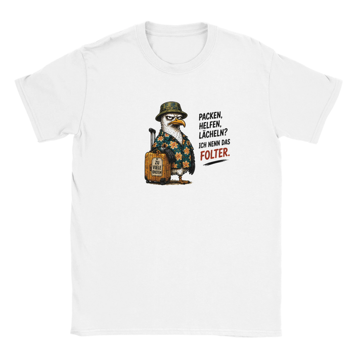 Flatlay: weißes T-Shirt mit Möwen-Print liegt ausgebreitet auf hellgrauem Hintergrund, Spruch „Ich nenn das Folter.“