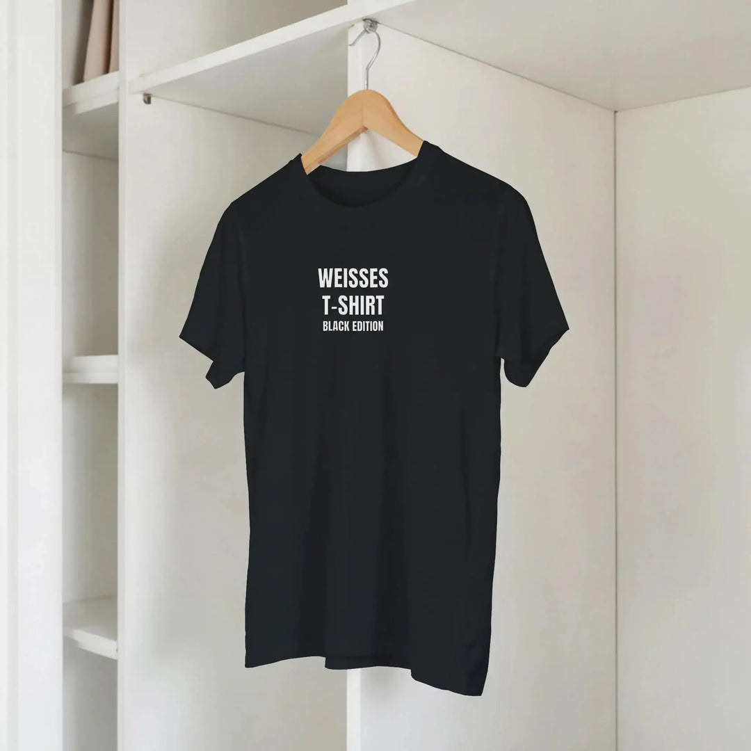 Schwarzes T-Shirt mit Aufdruck &