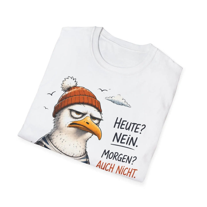 Zusammengelegtes weißes Damen-Möwen-T-Shirt, diagonal drapiert vor weißem Hintergrund.