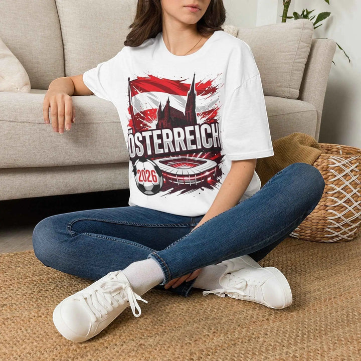 KlareAnsage Österreich Fan T-Shirt in Weiß aus Baumwolle mit Fußball-Stadion-Grafik und 2026 Aufdruck