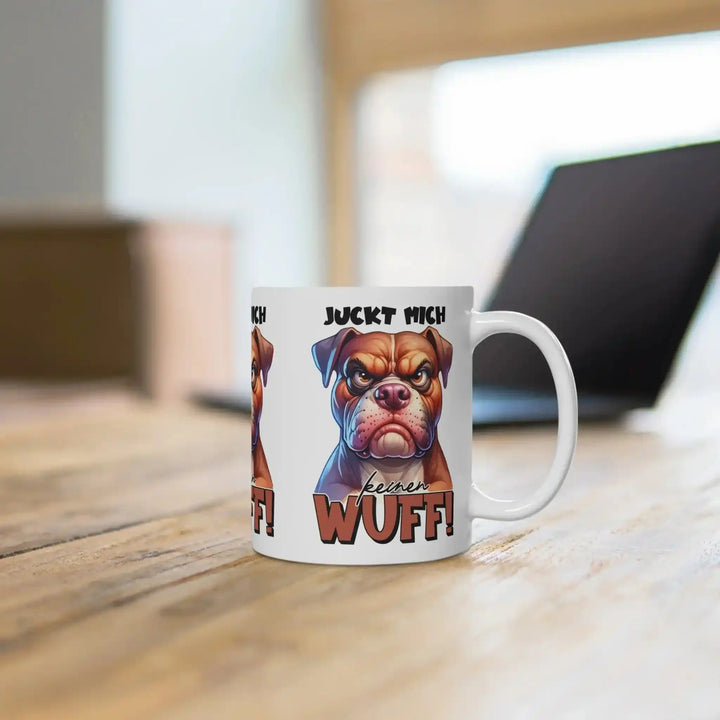 Lustige Kaffee - Tasse mit Bulldogge/Boxer – „Juckt mich keinen Wuff!“ – Witziger Keramikbecher für das Büro - KlareAnsage