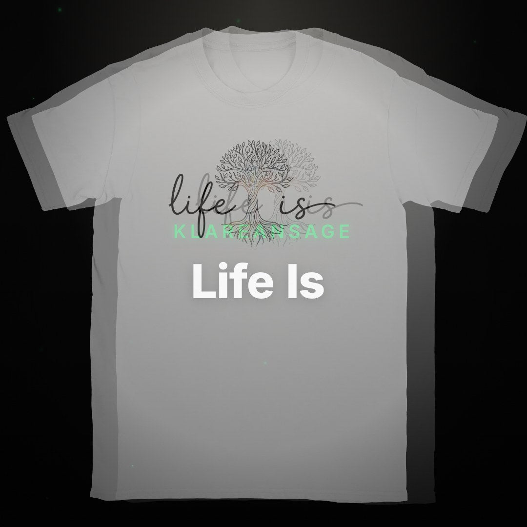 Life Is – Lebensbaum Pride T-Shirt | Minimalistisches Statement Shirt – Clean Showcase